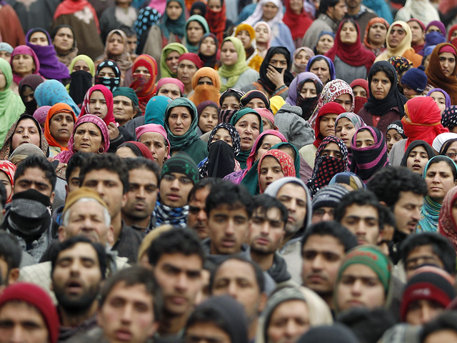 Ontario'daki hangi şehir en büyük Müslüman nüfusuna sahiptir?